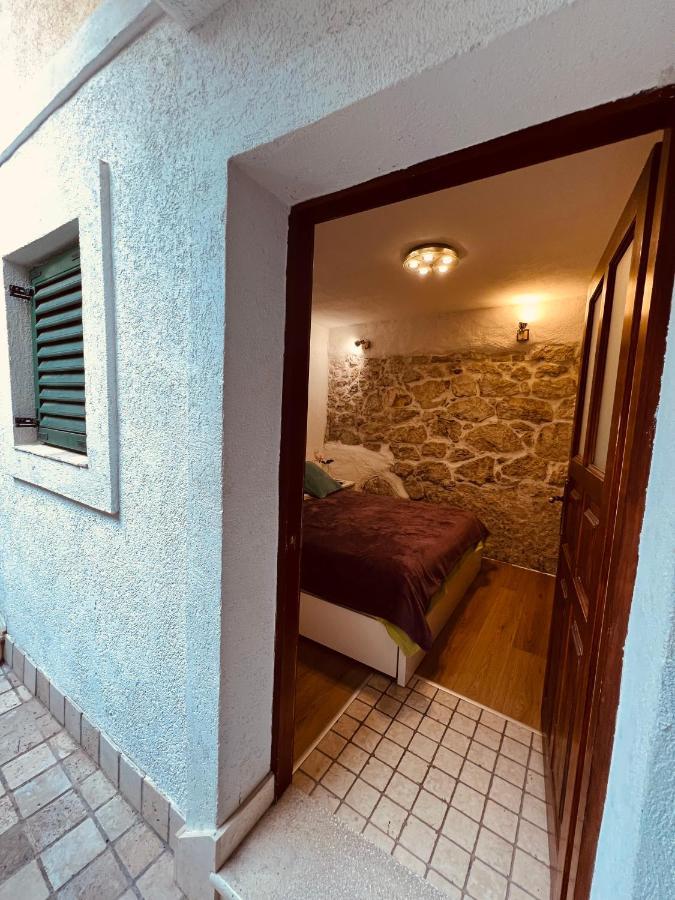 Guesthouse F Split Exterior foto