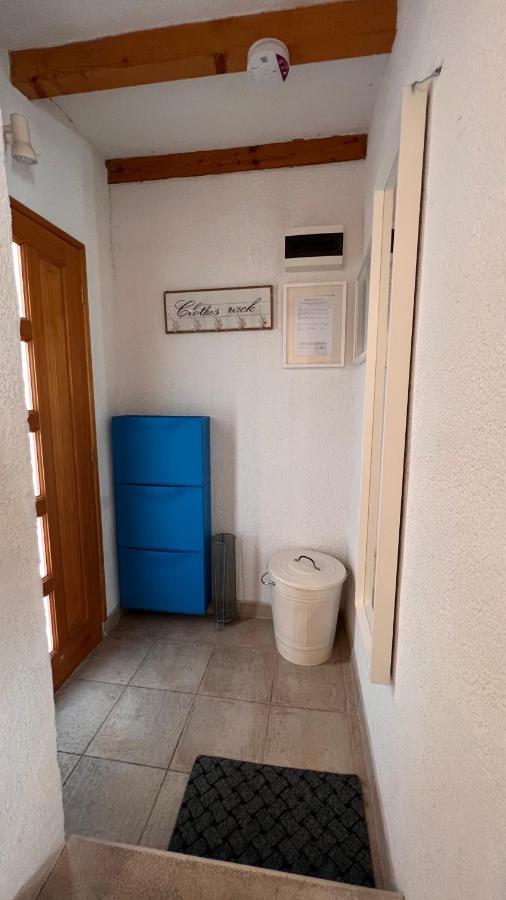 Guesthouse F Split Exterior foto