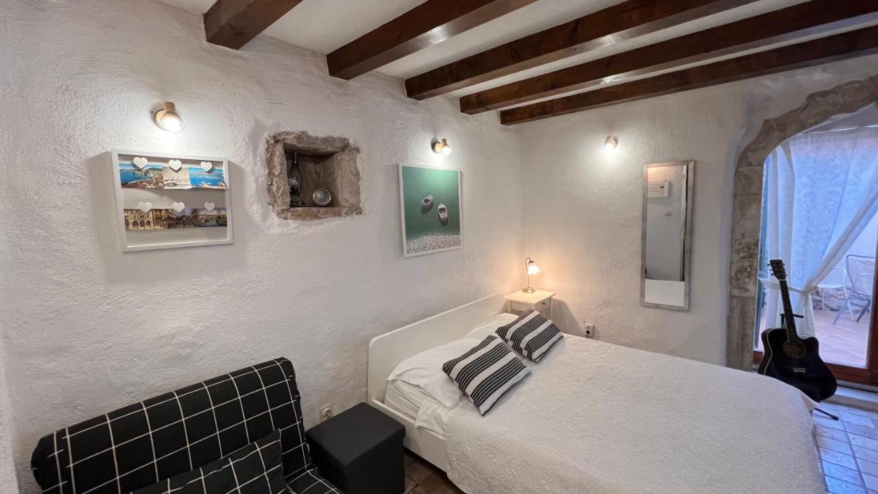 Guesthouse F Split Exterior foto