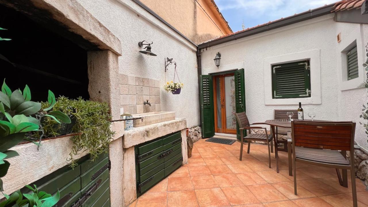 Guesthouse F Split Exterior foto