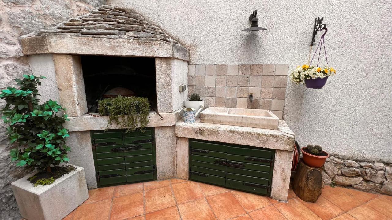Guesthouse F Split Exterior foto