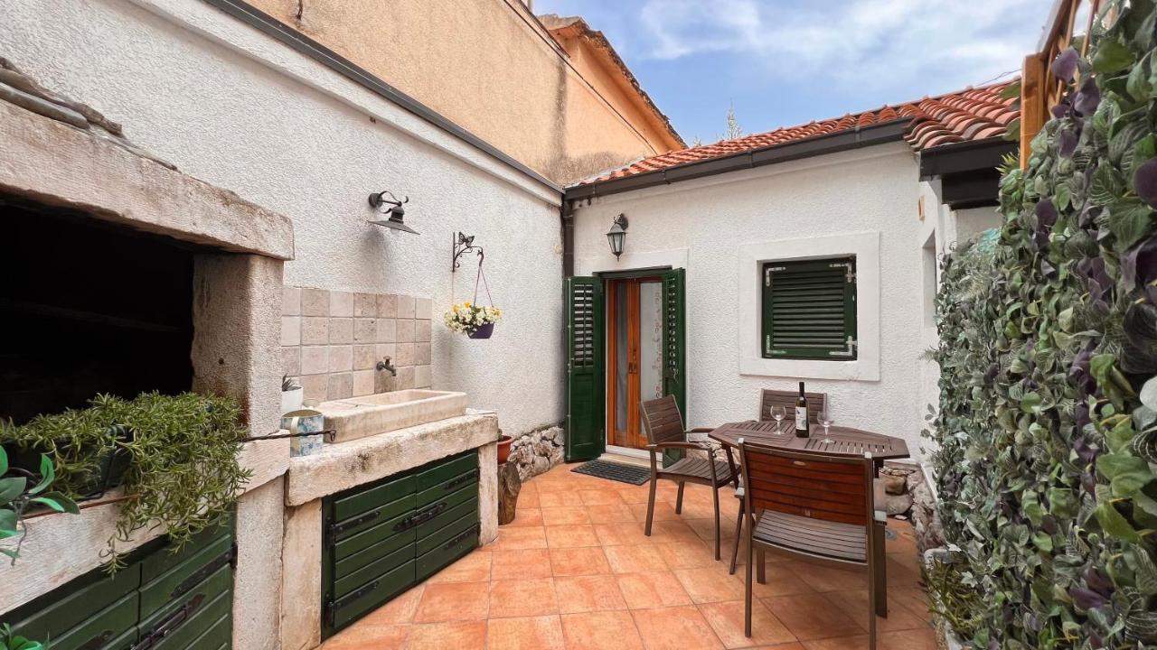 Guesthouse F Split Exterior foto